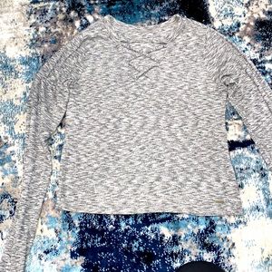 Hollister long sleeve crop top